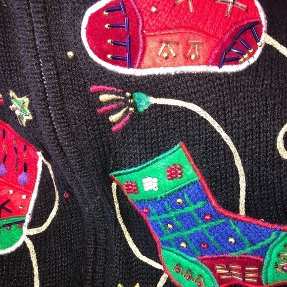 Christmas Sweater EUC - Picture 5 of 5